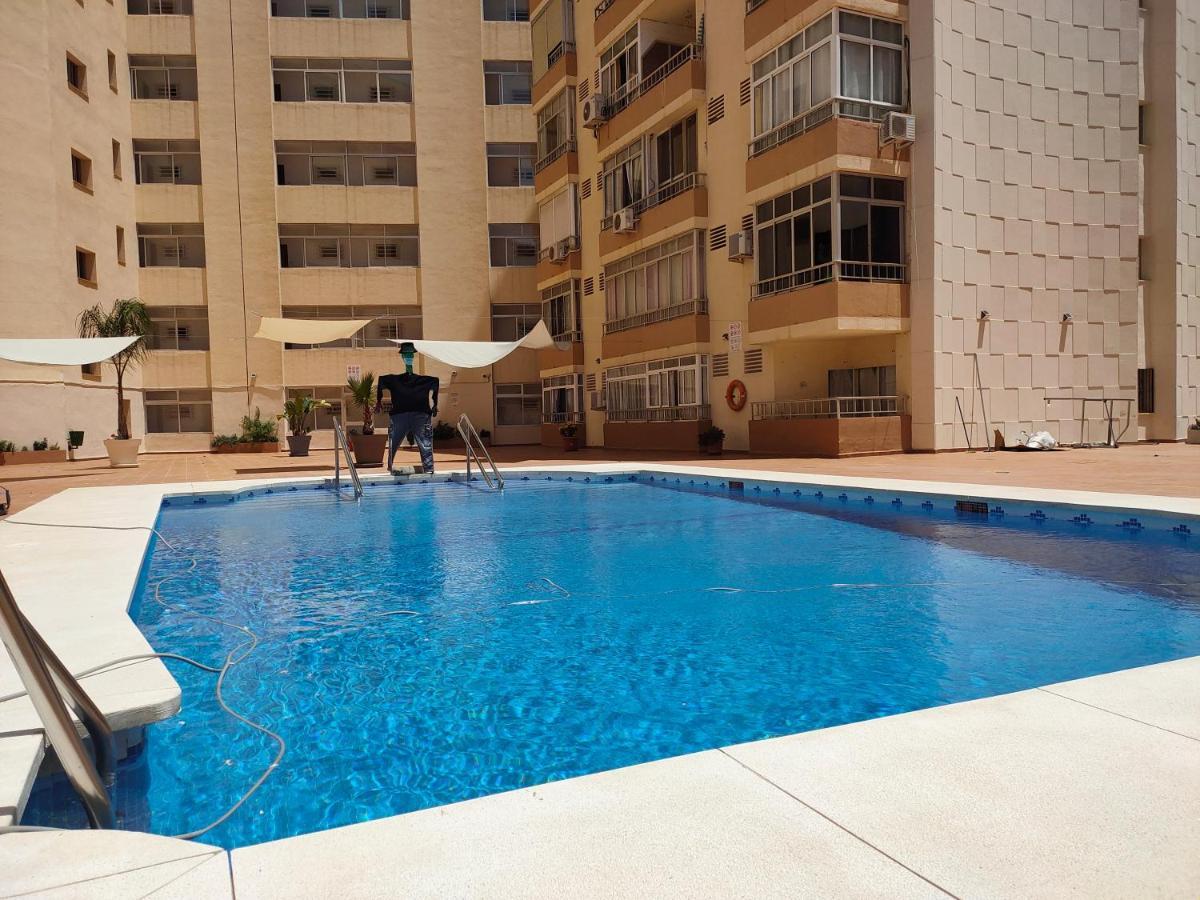 Namaste Modern Elegance City Center Apartment By Namaste Elite توريمولينوس المظهر الخارجي الصورة