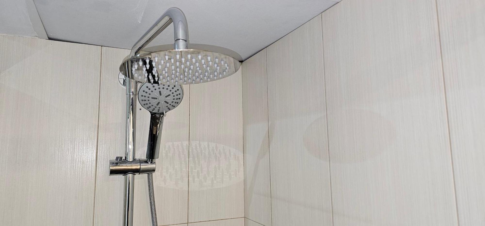 Namaste Modern Elegance City Center Apartment By Namaste Elite توريمولينوس المظهر الخارجي الصورة