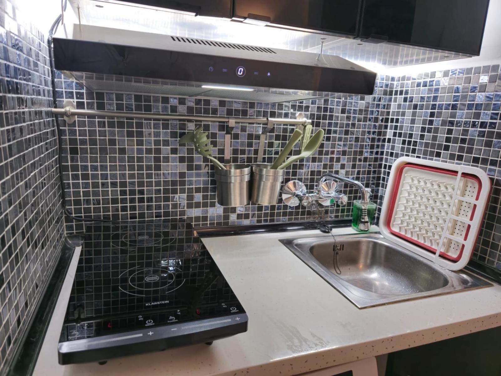 Namaste Modern Elegance City Center Apartment By Namaste Elite توريمولينوس المظهر الخارجي الصورة